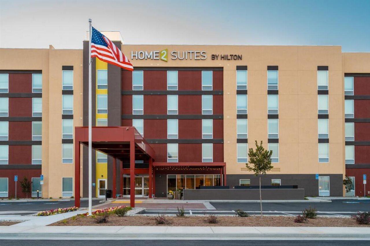 Home2 Suites Бейкерсфилд Экстерьер фото