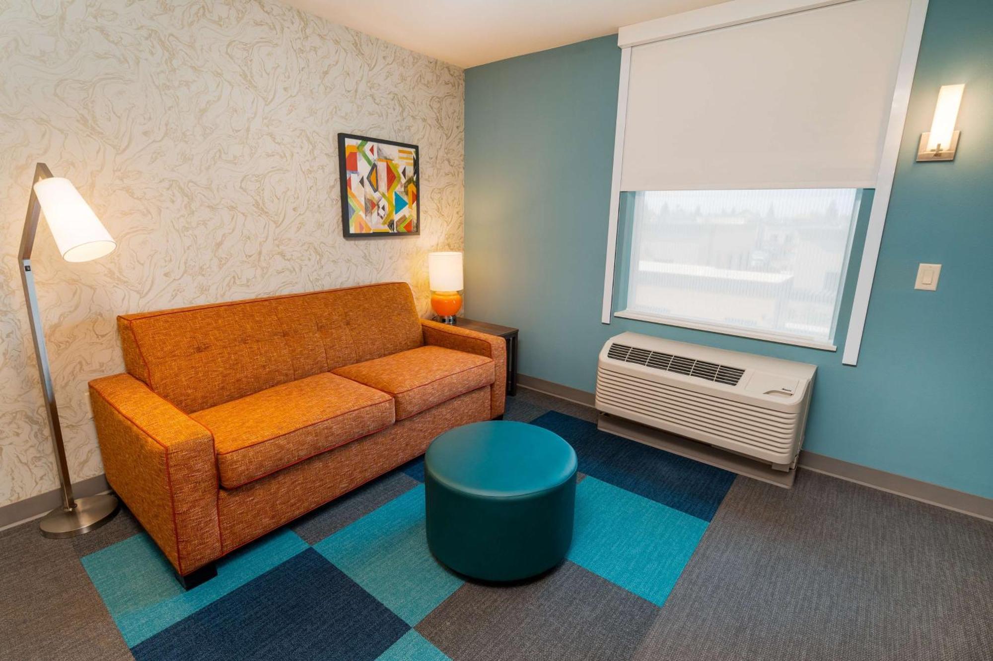 Home2 Suites Бейкерсфилд Экстерьер фото