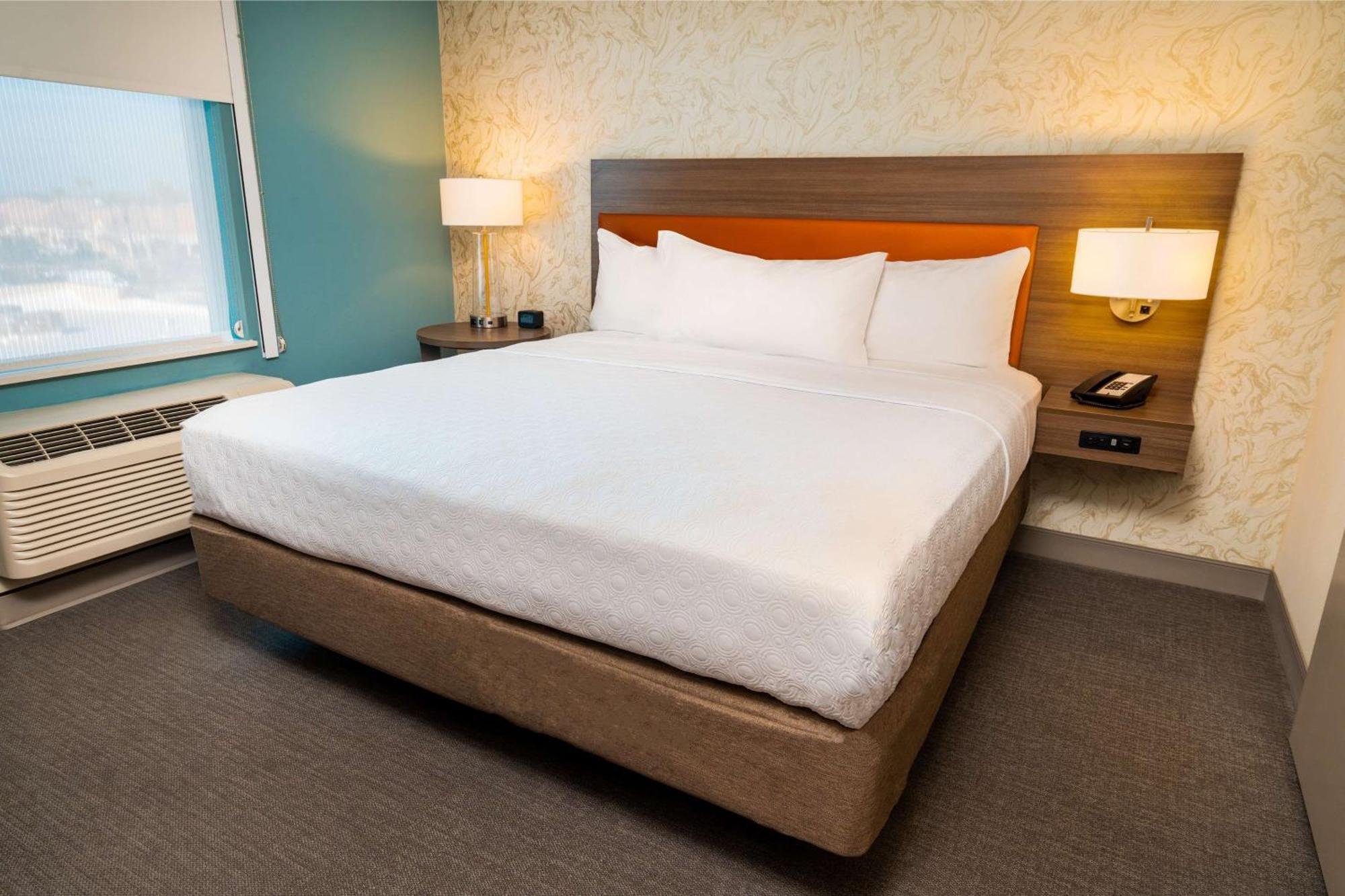 Home2 Suites Бейкерсфилд Экстерьер фото